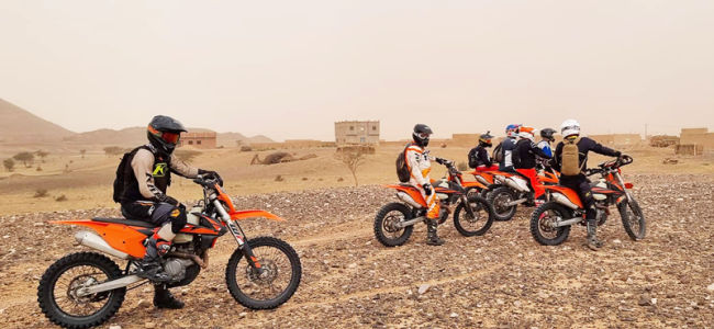 7-tägige Offroad-Motorradtour durch Marokkos Hochgebirge und die Wüste